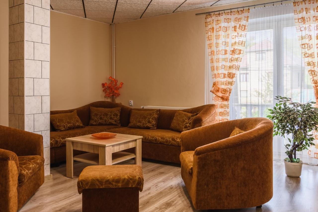 Apartman Elegant 2 Bešeňová Buitenkant foto