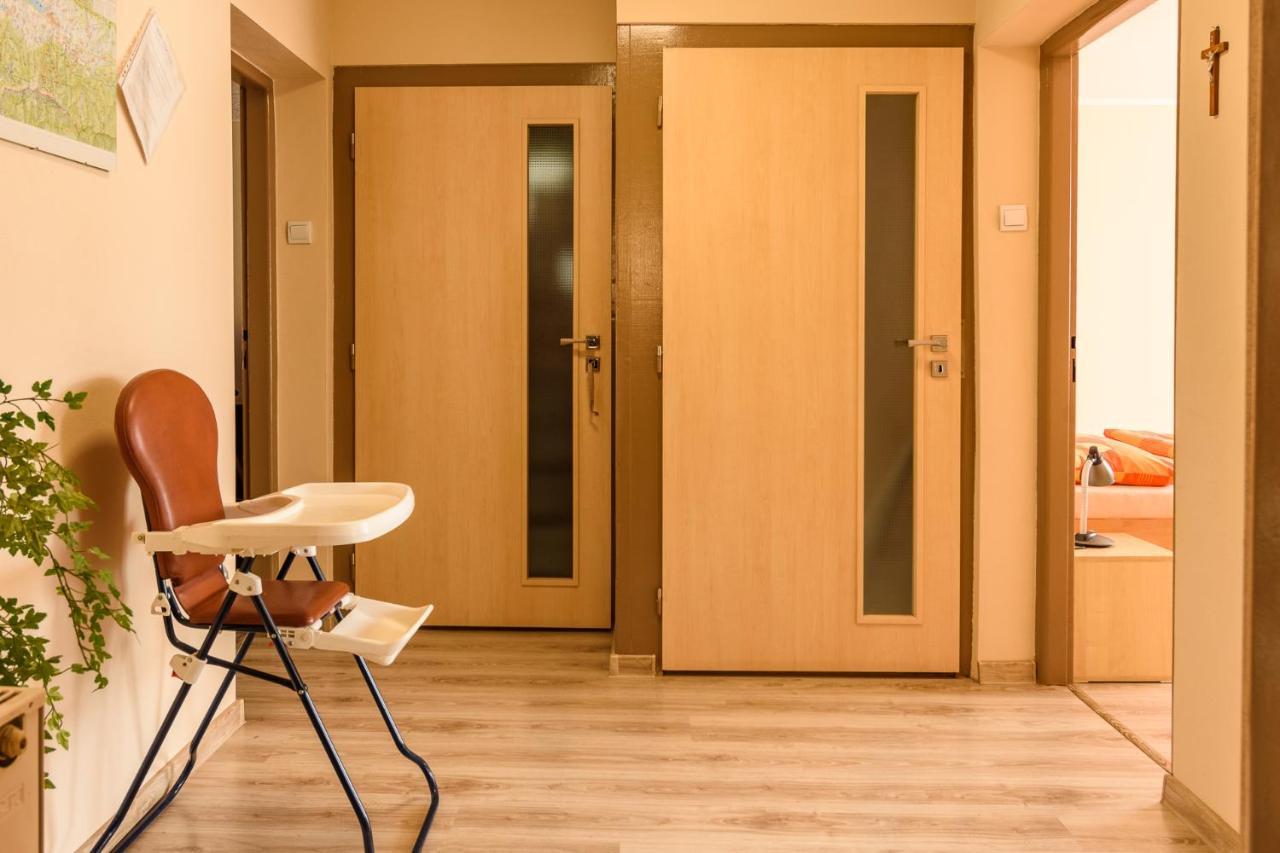 Apartman Elegant 2 Bešeňová Buitenkant foto