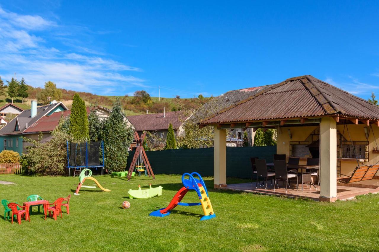 Apartman Elegant 2 Bešeňová Buitenkant foto