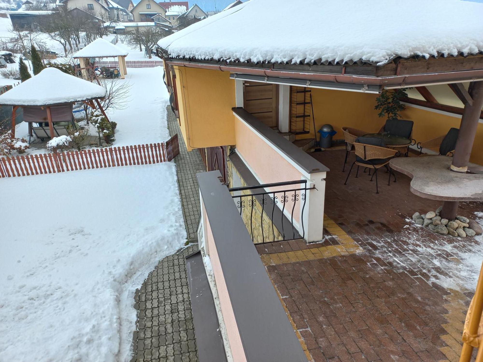 Apartman Elegant 2 Bešeňová Kamer foto
